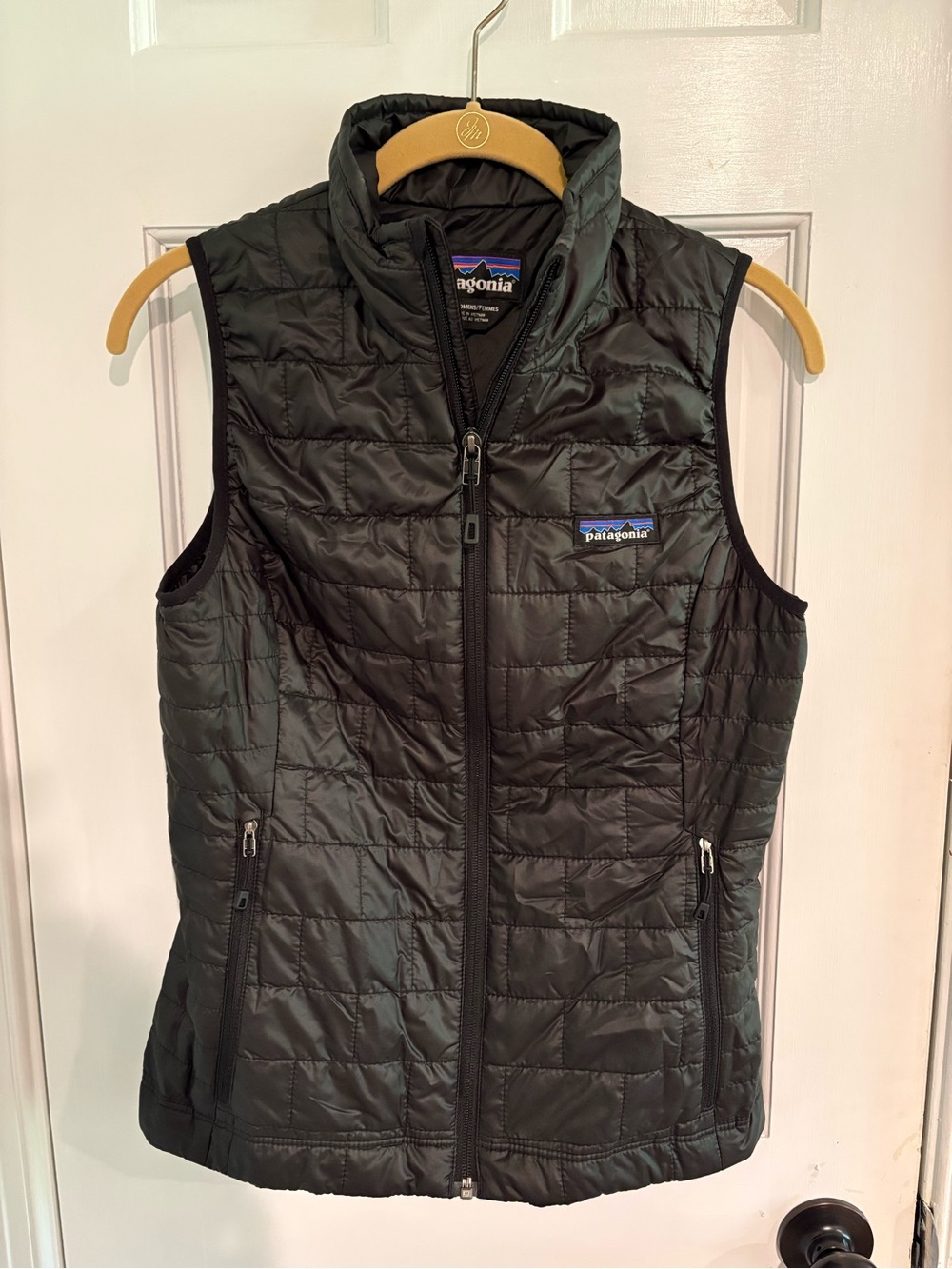 Patagonia Women's Black Quilted Insulated Vest Size XS